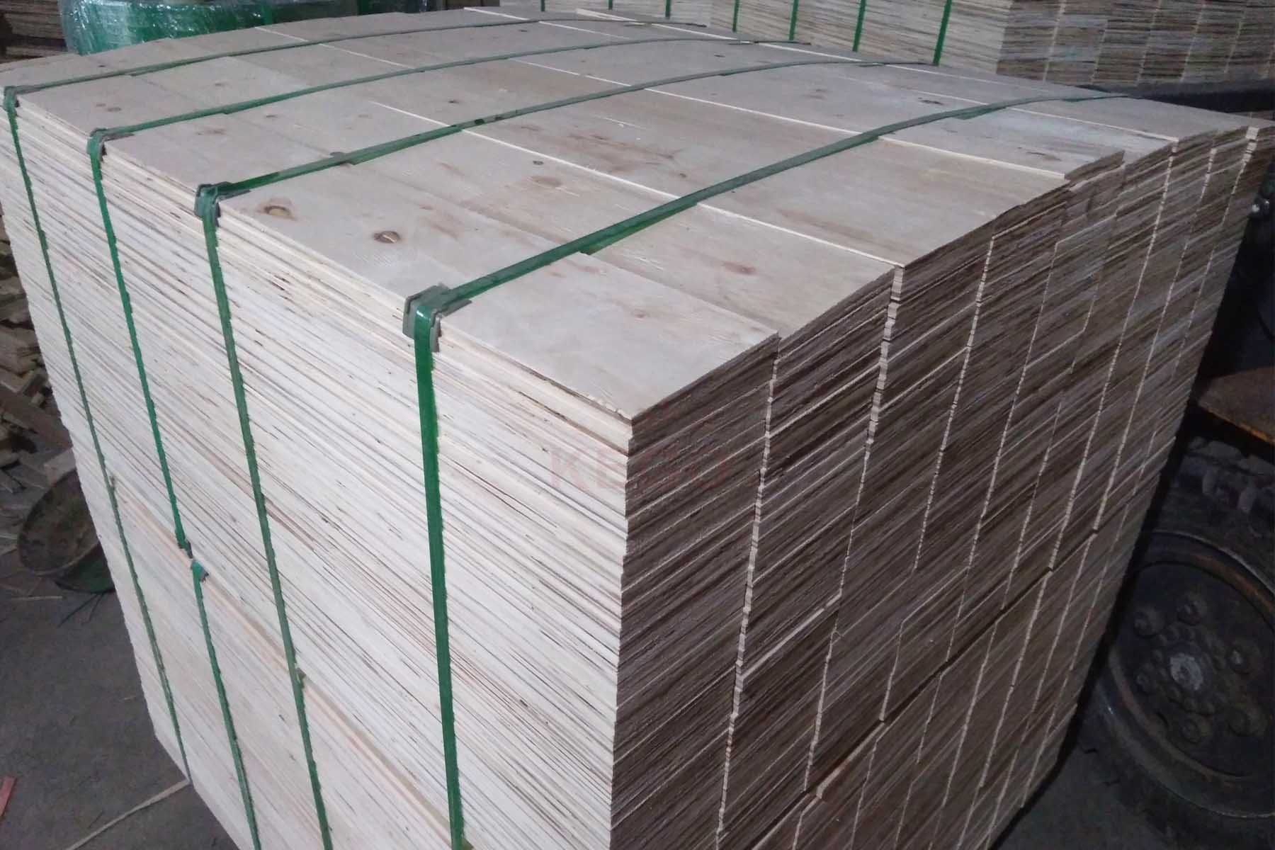 https://kego.com.vn/wp-content/uploads/2015/09/laminated-veneer-lumber-lvl-kego-5.jpg